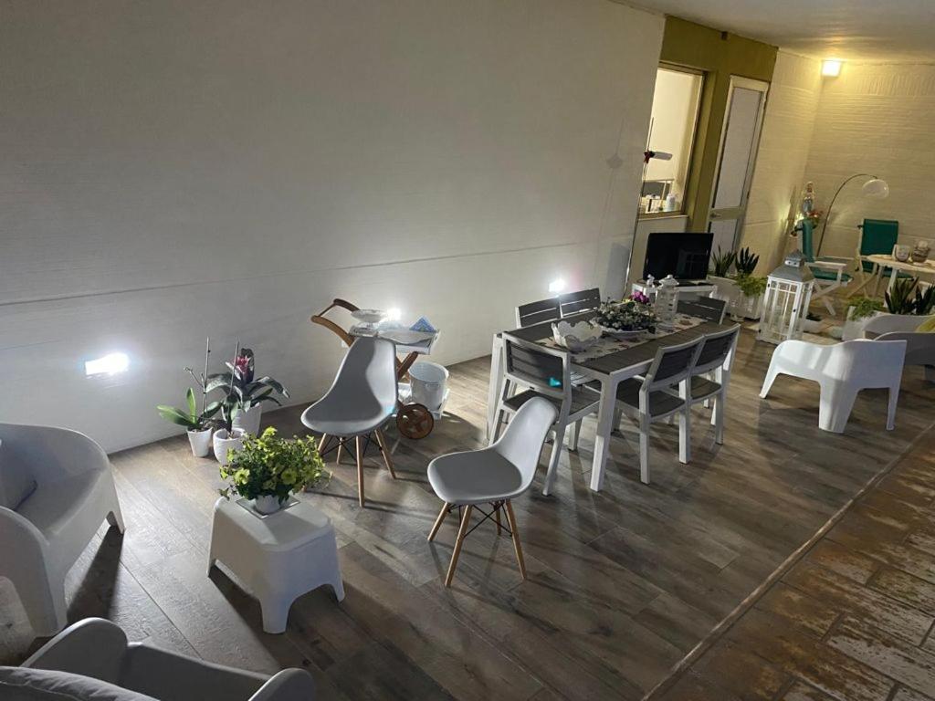 Bed and Breakfast Viro House Squinzano Екстер'єр фото
