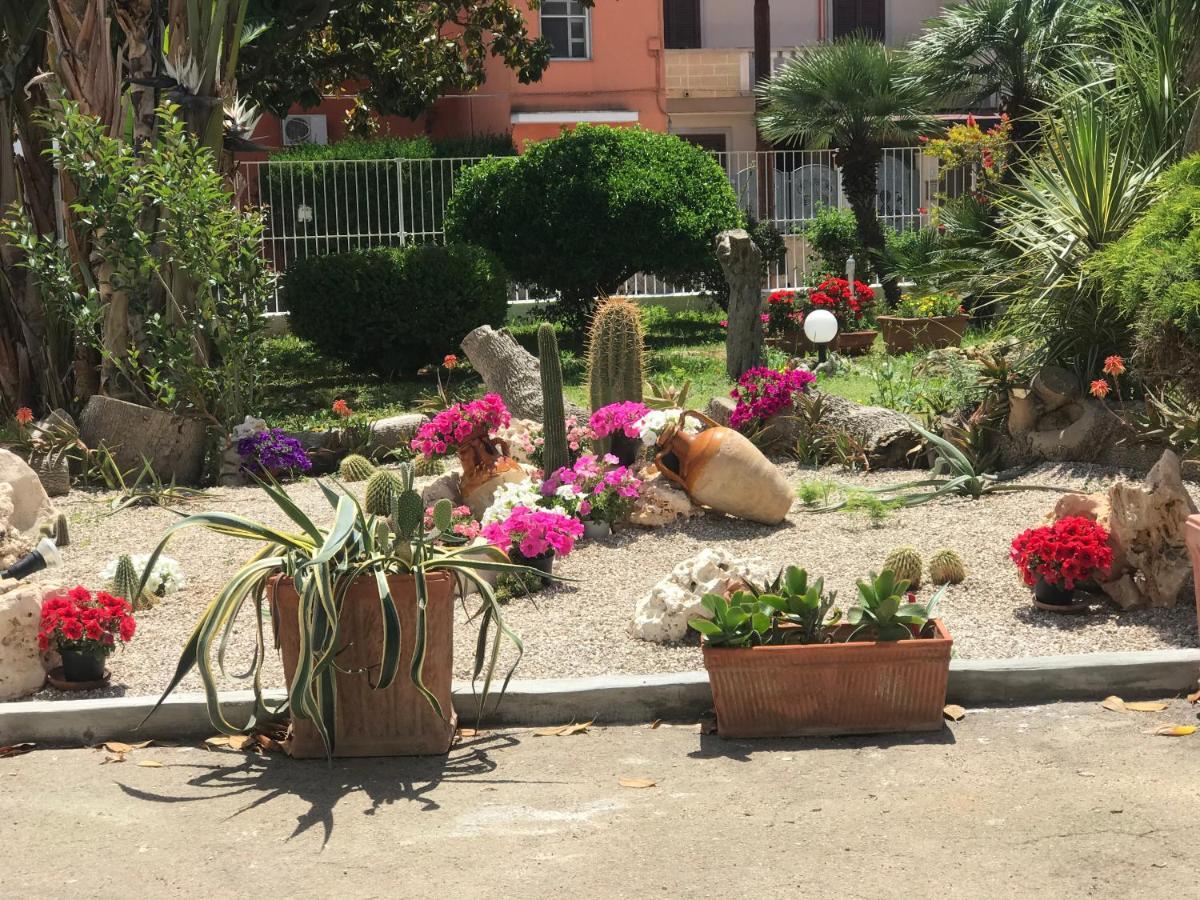 Bed and Breakfast Viro House Squinzano Екстер'єр фото