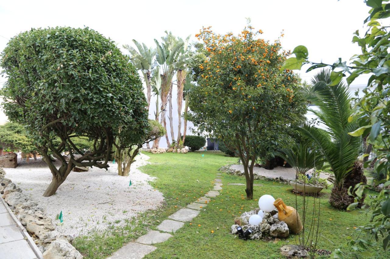 Bed and Breakfast Viro House Squinzano Екстер'єр фото