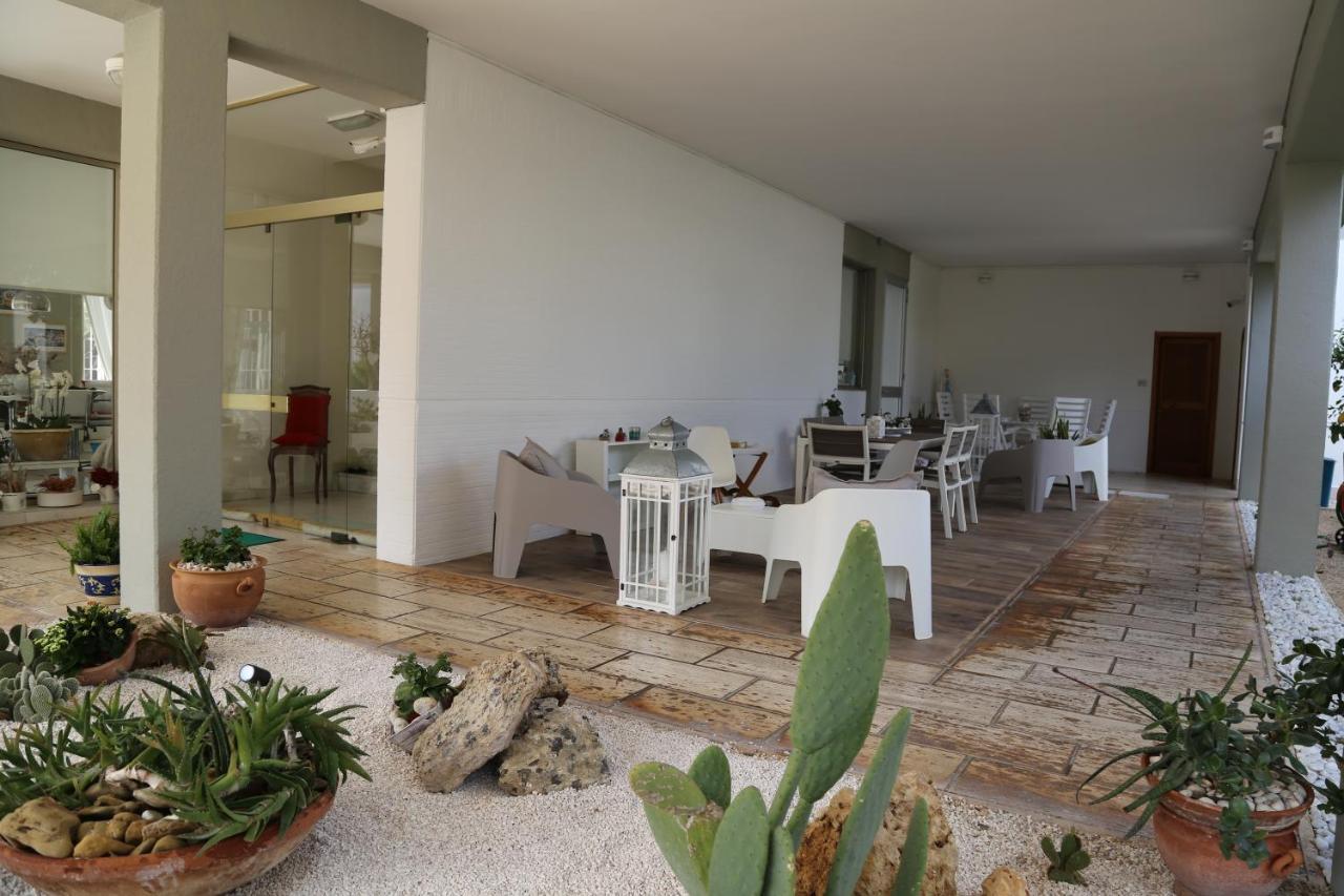 Bed and Breakfast Viro House Squinzano Екстер'єр фото