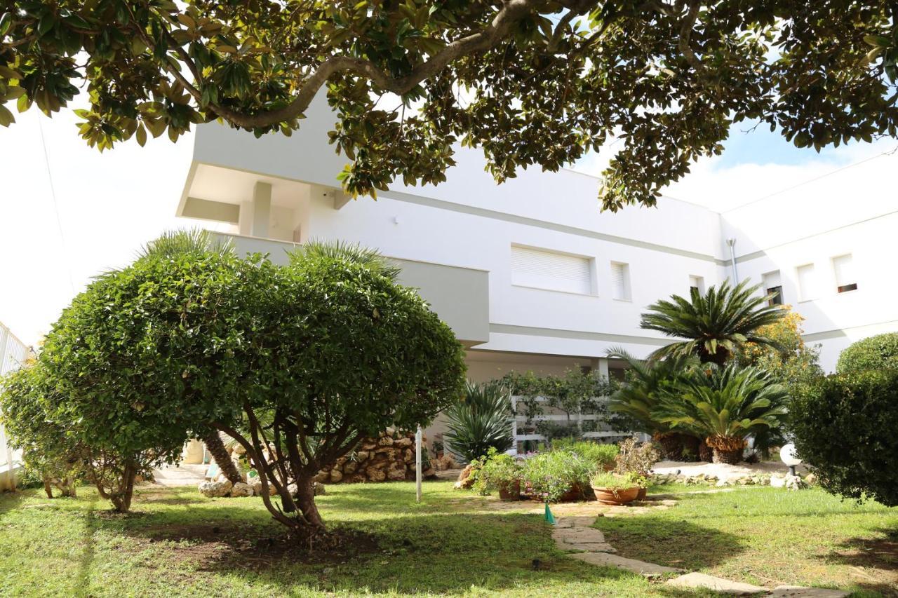 Bed and Breakfast Viro House Squinzano Екстер'єр фото