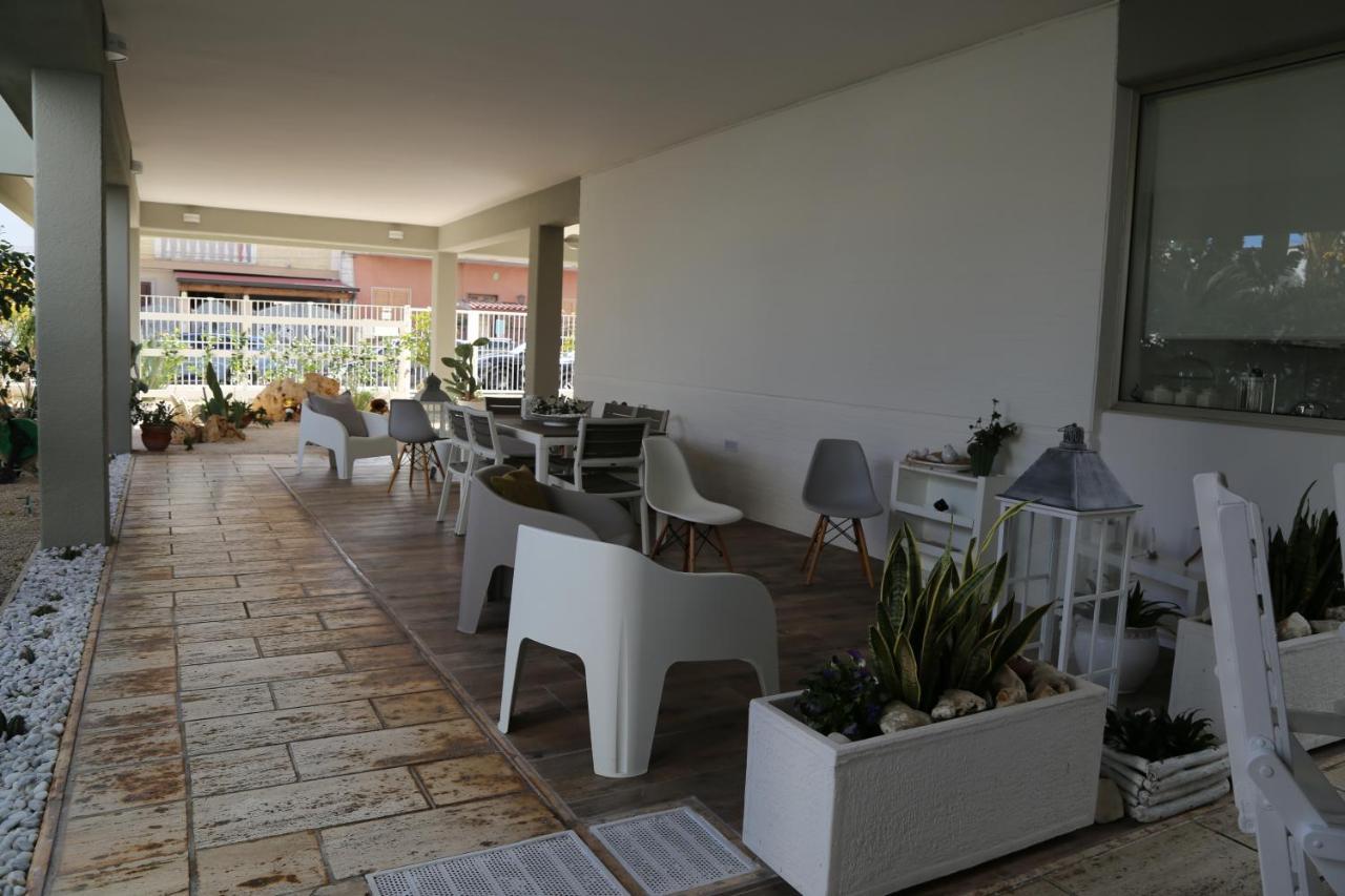 Bed and Breakfast Viro House Squinzano Екстер'єр фото