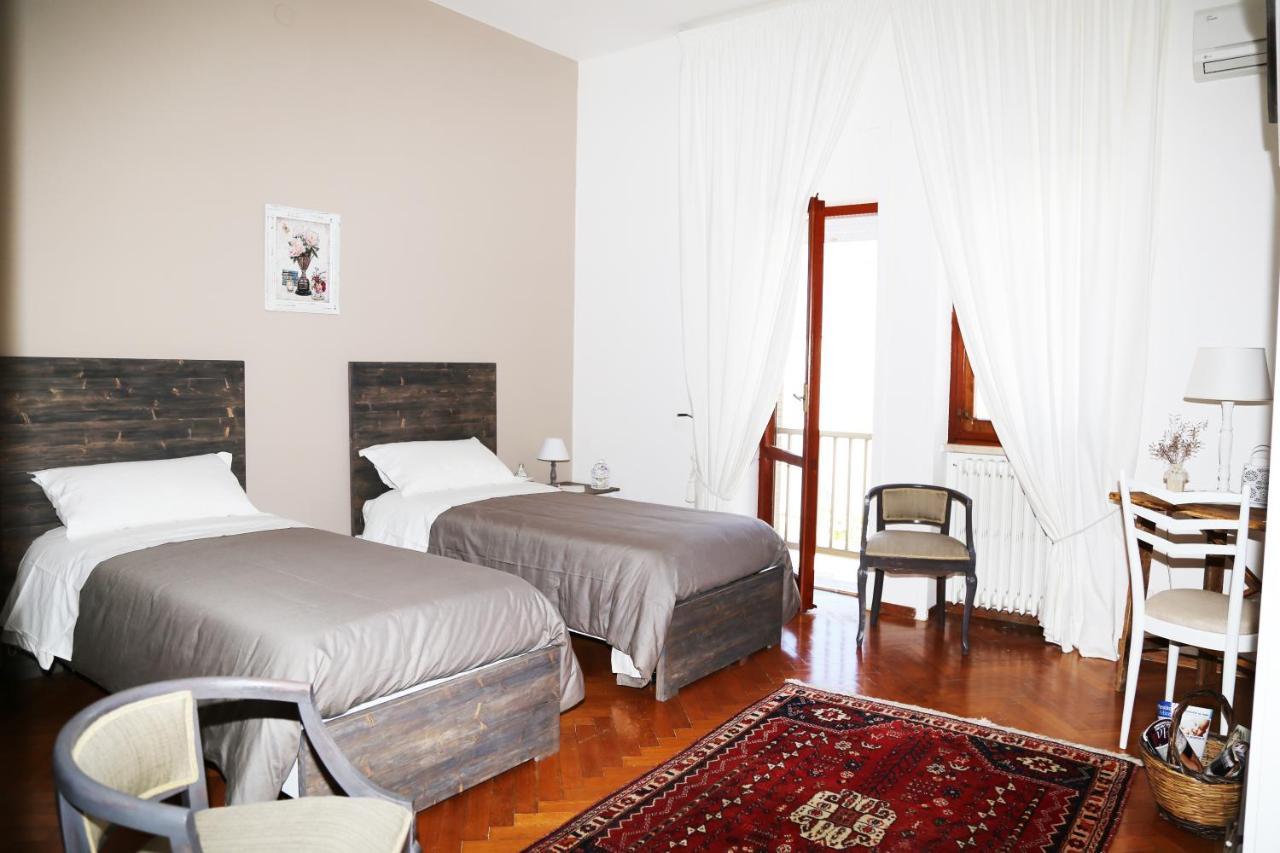 Bed and Breakfast Viro House Squinzano Екстер'єр фото