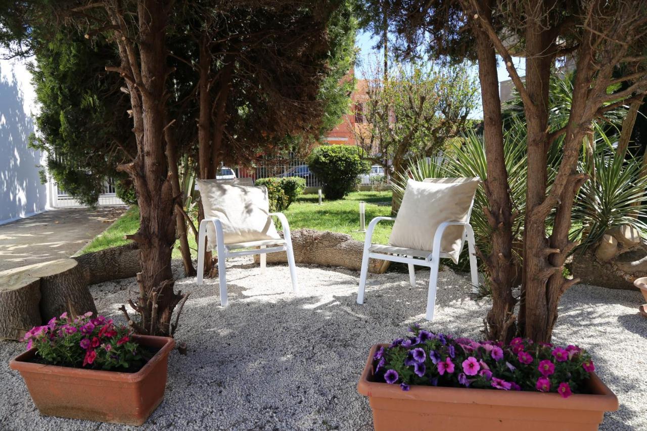Bed and Breakfast Viro House Squinzano Екстер'єр фото